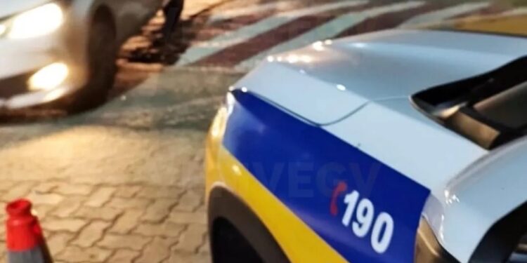 Foragido por homicídio é preso com documentos falsos em blitz, em Valadares