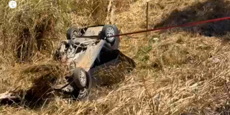 Duas pessoas morrem em capotamento na MGC-381 no Leste de Minas