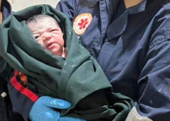 SAMU faz parto de emergência dentro de casa no Santa Rita, em Valadares