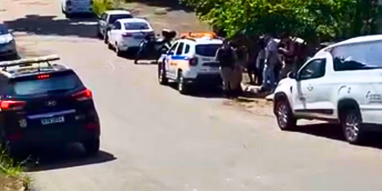 Corpo é encontrado no bairro Vila Isa, em Valadares