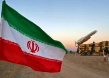 EUA orientam saída imediata de cidadãos de Israel