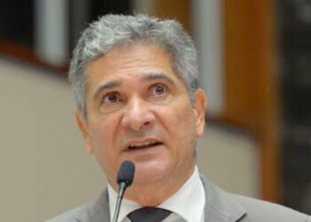 Vereadores abrem comissão para apurar denúncia contra prefeito de GV