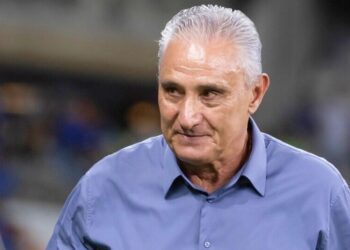 Cruzeiro demite Tite após início ruim no Brasileirão