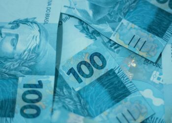 Governo antecipa 13º do INSS e divulga calendário de pagamentos