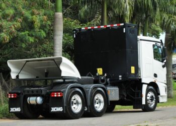 Fábrica de caminhões elétricos no Sul