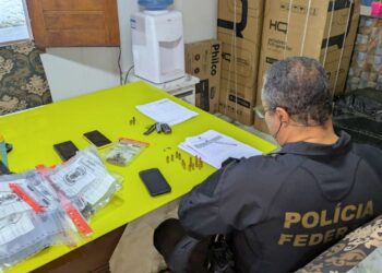 Esquema milionário para levar brasileiros aos EUA é alvo da PF no leste de MG