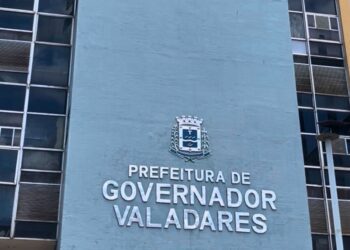 Prefeitura de Valadares fecha mais cedo na segunda ( 29 )