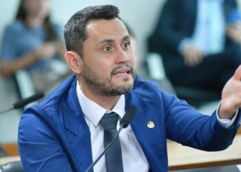 “Quero ser governador”, diz Cleitinho em evento no Vale do Rio Doce