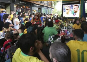 Empresários de Uberlândia se preparam para Copa