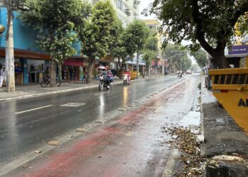 Frio e chuva marcam a manhã em Valadares após temporal