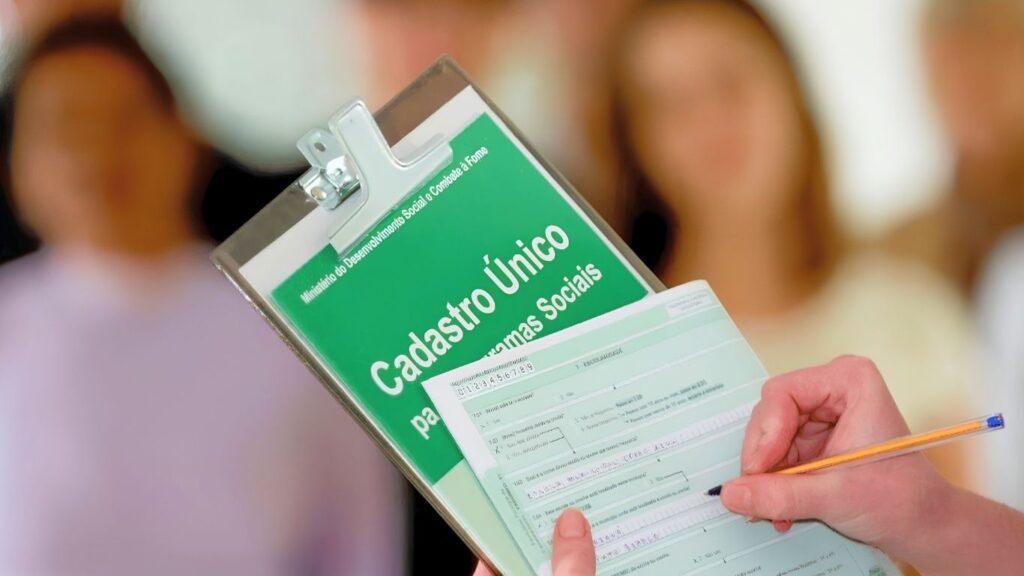 Mutirão do CadÚnico será realizado em 27 bairros de Valadares