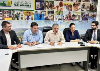 Quando termina a reforma do Hospital Municipal de Valadares?
