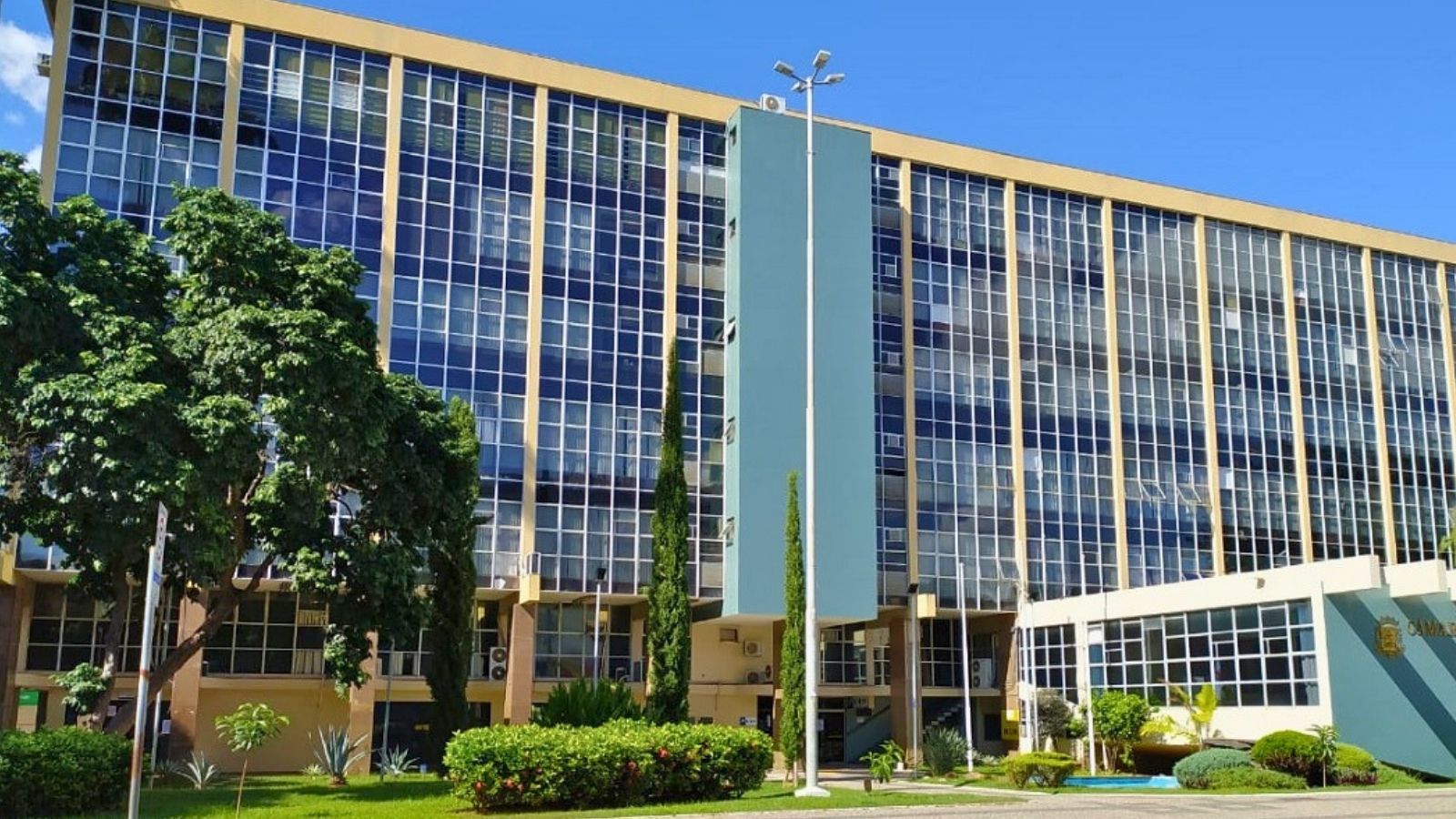 A Prefeitura de Governador Valadares publicou o Decreto nº 12.507/2026, que cria o projeto “Licença em Dia – Segurança e Respeito com o Cidadão”.
