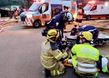 Acidente na BR-381 deixa dois trabalhadores mortos em Minas