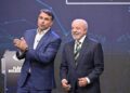 Bispos católicos aponta Flávio Bolsonaro como ameaça à democracia