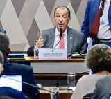CCJ aprova fim da escala 6x1 no Senado