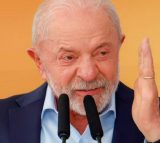Governo Lula anuncia reajuste de 15% para o Bolsa Família